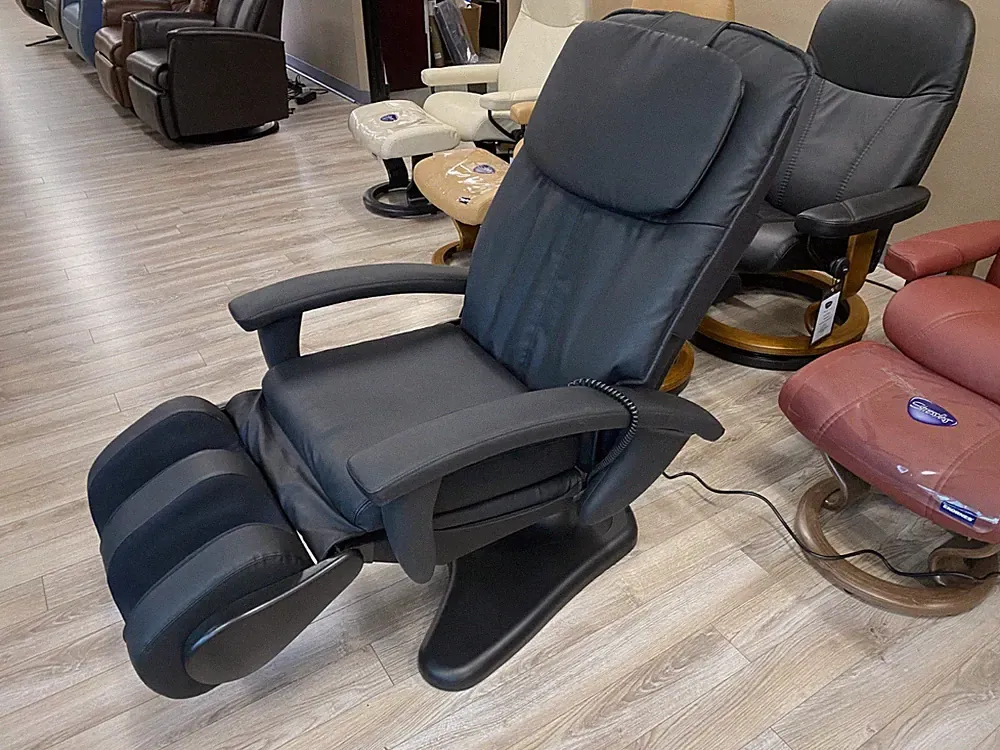 Human Touch HT-110 HTT-10XL Massage Chair Massaging Recliner Showroom - Black