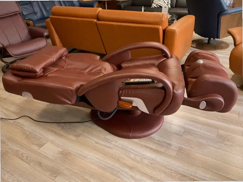 Human Touch Wholebody 7.1 Massage Recliner