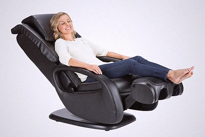 NEW Human Touch WholeBody 7.1 Black Electric Robotic Massage Chair Recliner